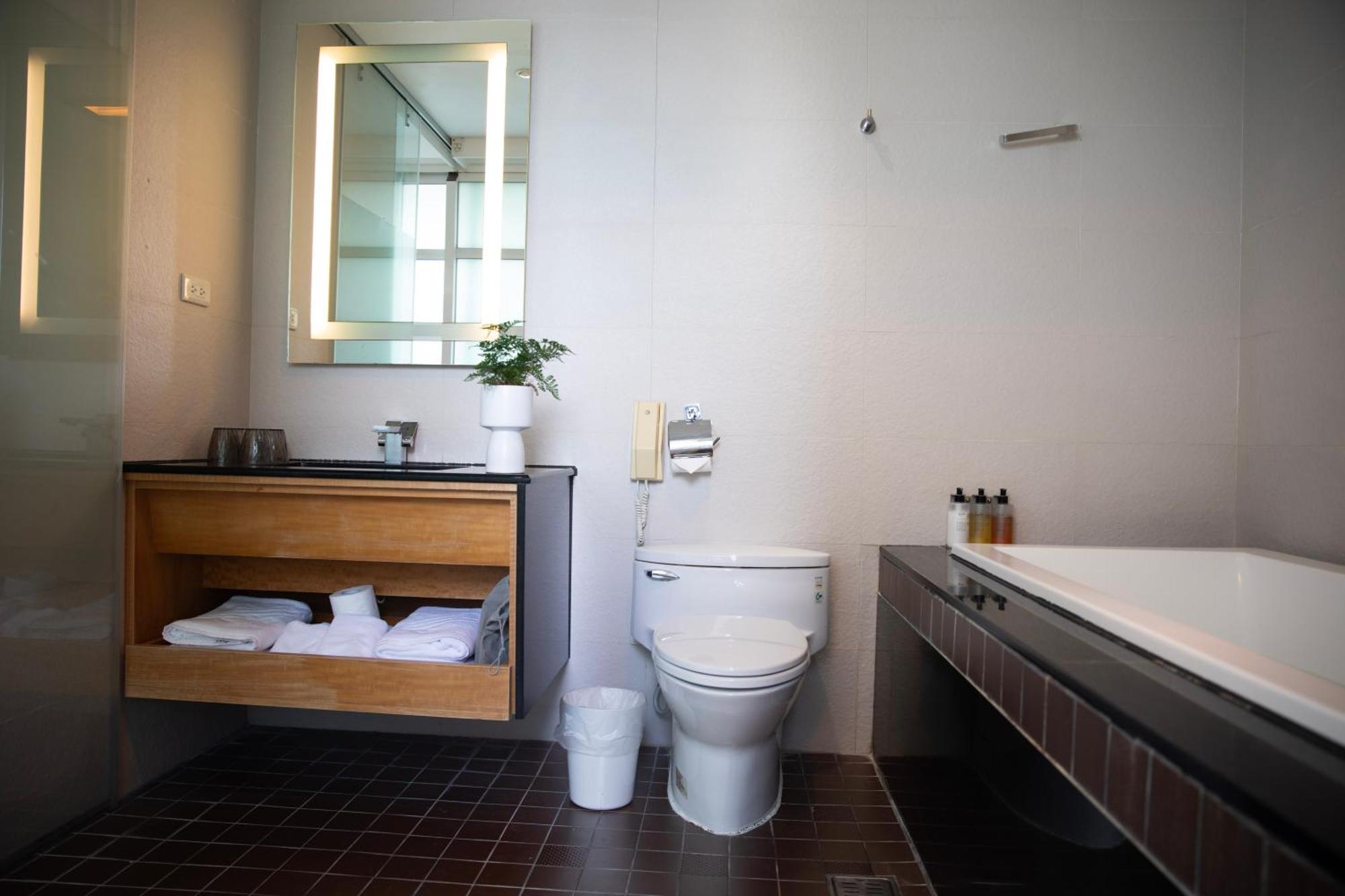 לודונג Kapok Hotel & Resorts מראה חיצוני תמונה